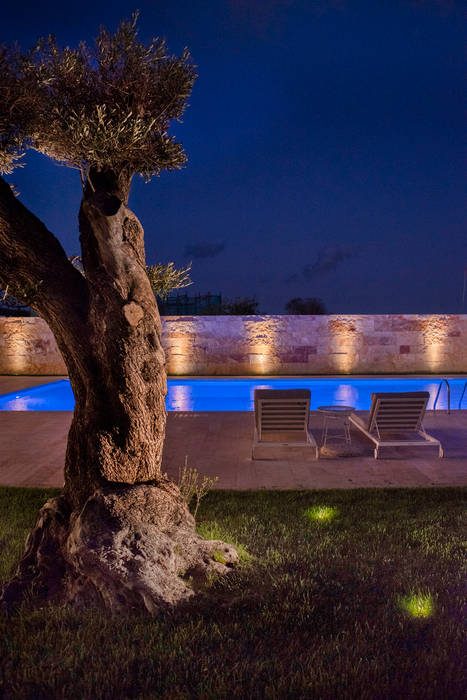 Villa P+A, Sebastiano Canzano Architects Sebastiano Canzano Architects Minimalistische Pools sea view | wood travertine | pool