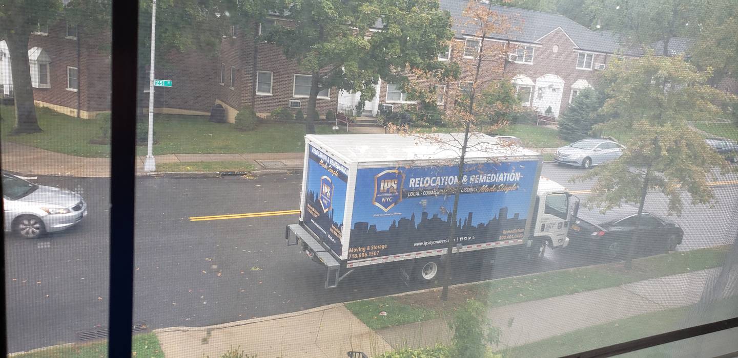 IPS NYC Movers, IPS NYC Movers IPS NYC Movers Balkon