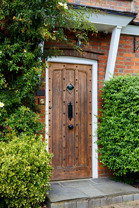 Grange Park House, VORBILD Architecture Ltd. VORBILD Architecture Ltd. Country style doors