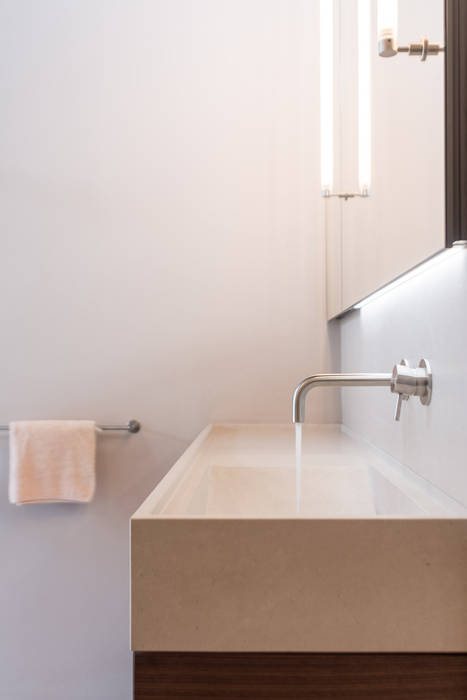 Chiemsee Vivante Baños de estilo clásico bathroom,design,modern