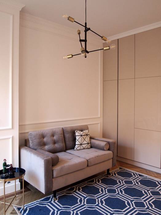 Paso de ser un Pequeño Apartamento a un Coqueto Piso en Madrid, Reformmia Reformmia Salas de estilo clásico