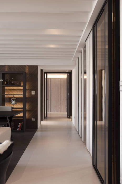 野性呼喚 拾雅客空間設計 現代風玄關、走廊與階梯 大理石