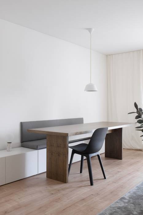 Lola Cwikowski Studio Sala da pranzo minimalista