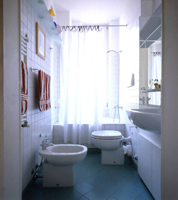 Appartamento a Milano, Studio di Architettura, Interni e Design Feng Shui Studio di Architettura, Interni e Design Feng Shui Eclectic style bathroom