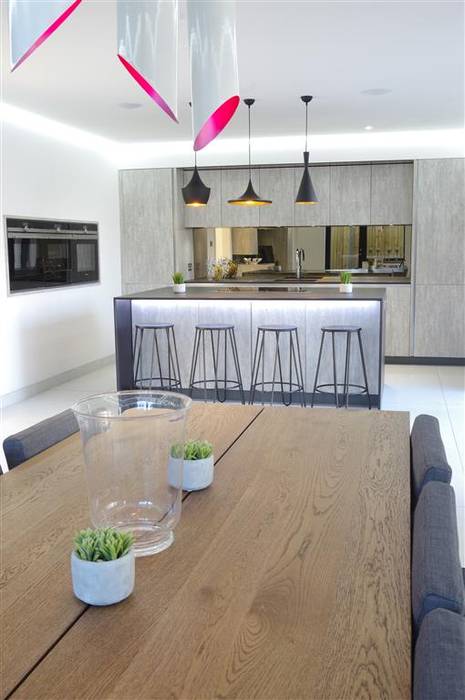 An effortlessly, stylish design PTC Kitchens Modern Kitchen kitchen, concrete kitchen, contempoary kitchen