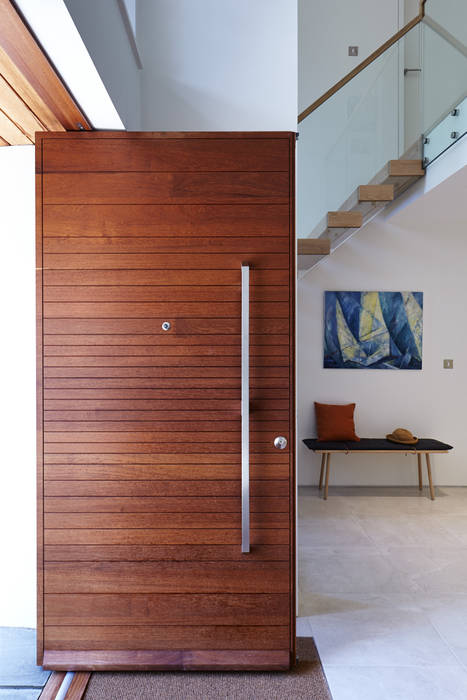Contemporary Pivot Doors, Urban Front Urban Front Front doors Wood Wood effect wood, pivot, door