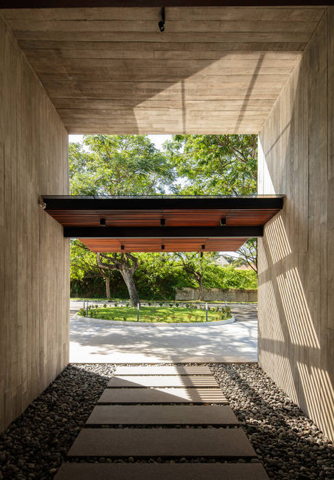 Entry glass and timber Canopy MJ Kanny Architect Tropical style corridor, hallway & stairs