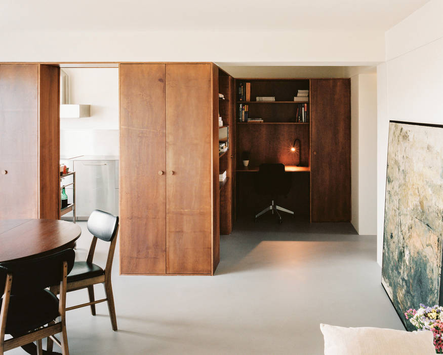 arriba architects غرفة المعيشة خشب Wood effect