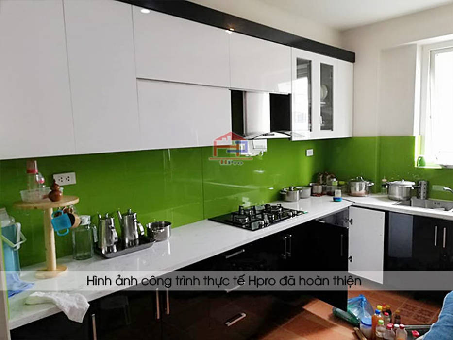 Hình ảnh thực tế bộ tủ bếp gỗ công nghiệp acrylic nhà chị Trang - Hoàng Đạo Thúy Nội thất Hpro Nhà bếp phong cách hiện đại Gỗ Wood effect tủ bếp acrylic, tủ bếp gỗ công nghiệp, tủ bếp gỗ công nghiệp đẹp,