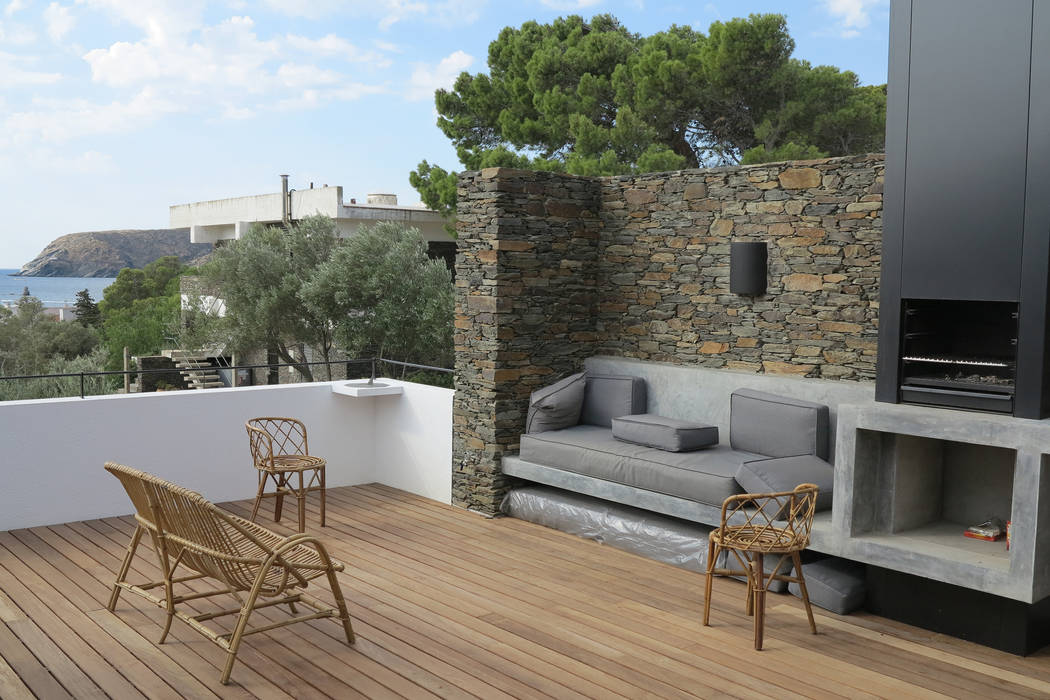 terraza exterior con vistas al mar David Rius Serra Balcones y terrazas de estilo mediterráneo