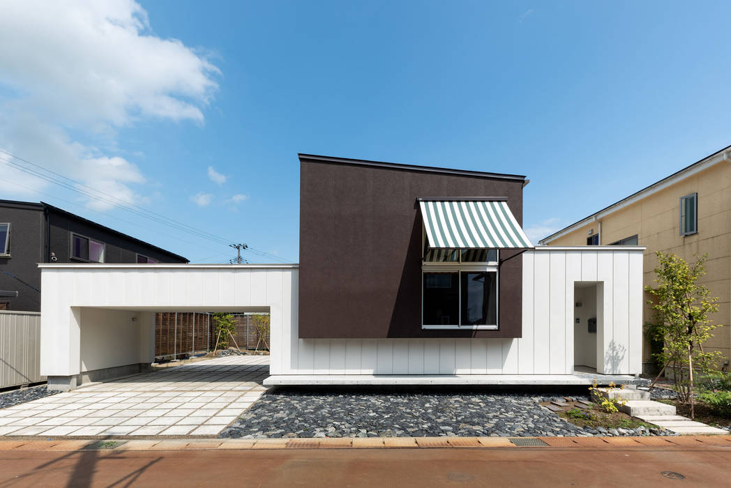 is house, Takeru Shoji Architects.Co.,Ltd Takeru Shoji Architects.Co.,Ltd Casas de estilo ecléctico