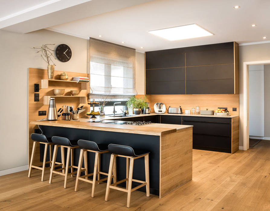 Kitchen CONSCIOUS DESIGN - Interiors by Nicoletta Zarattini Built-in kitchens Wood Wood effect