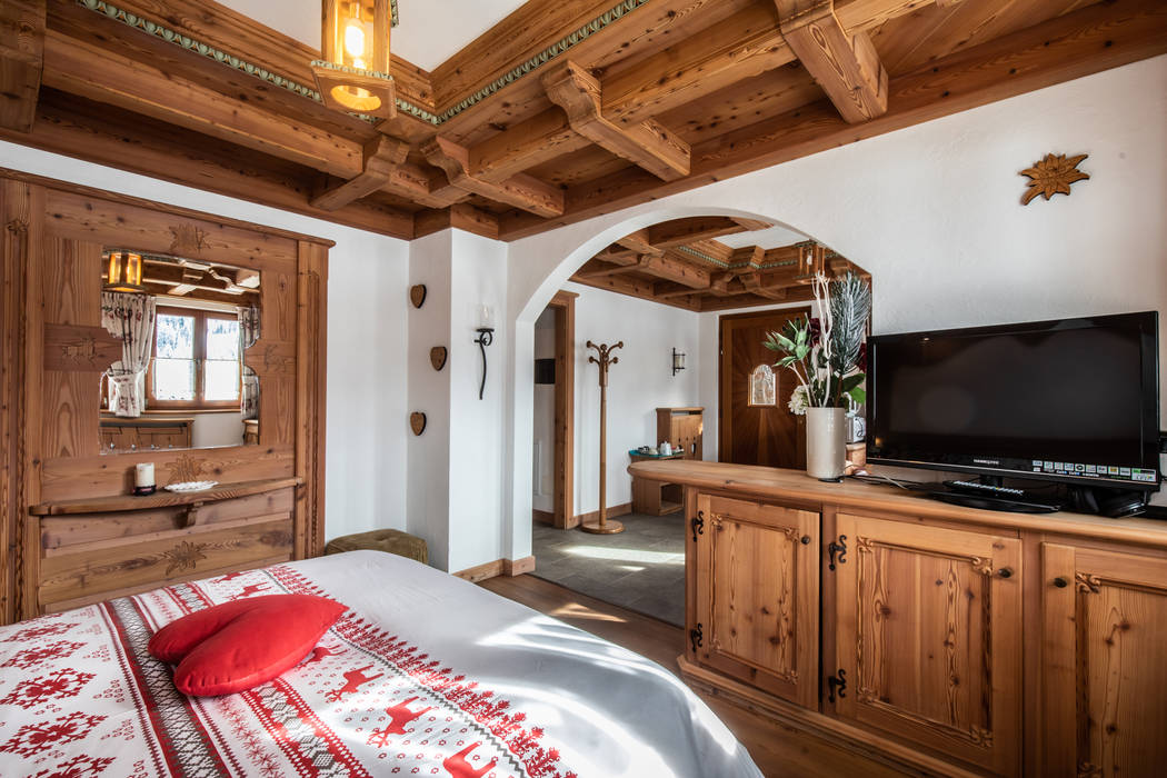 Bed & Breakfast "Chalet Solder" a Sappada (UD), Roberto Pedi Fotografo Roberto Pedi Fotografo Commercial spaces Hotels