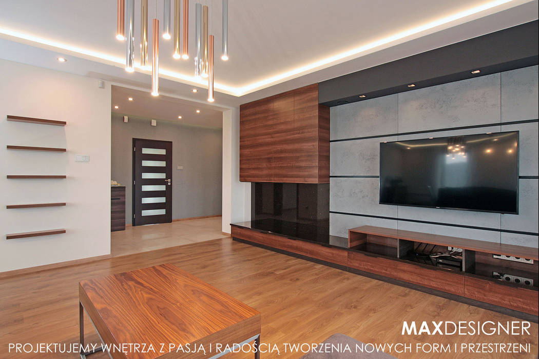 Drewno i beton w salonie, MAXDESIGNER MAXDESIGNER Salas de estilo industrial Concreto