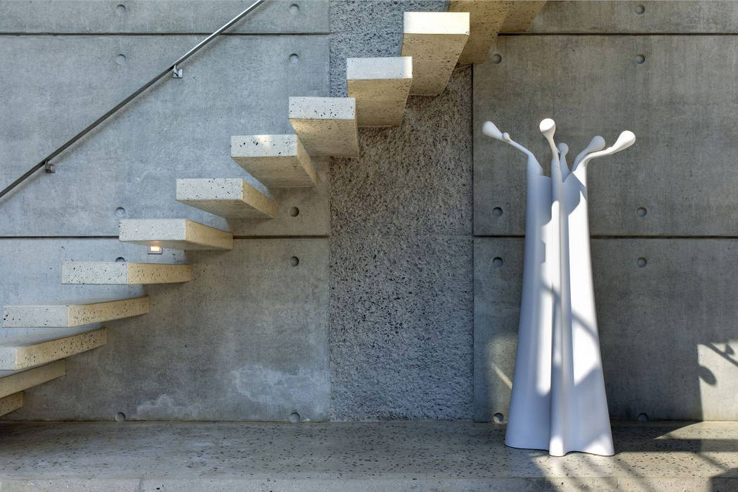 HOUSE VAN KAMP | CAMPS BAY, Wright Architects Wright Architects Stairs Concrete