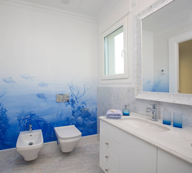 Baño con pintura mural hoffmannwehr | arquitectura & diseño interior