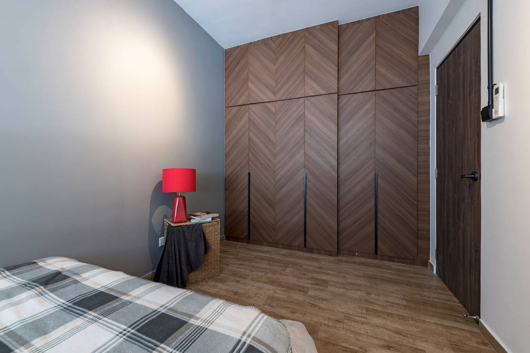 Retro Industrial, Meter Square Pte Ltd Meter Square Pte Ltd Industrial style bedroom Wood Wood effect