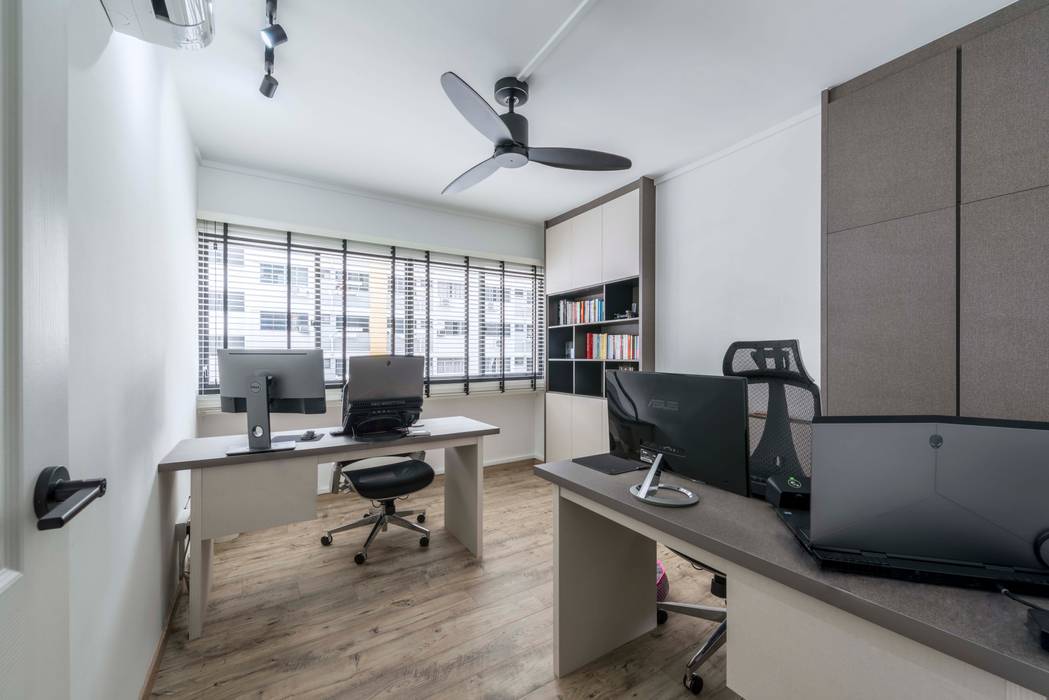 Neutrals Contemporary, Meter Square Pte Ltd Meter Square Pte Ltd Modern study/office Wood Wood effect