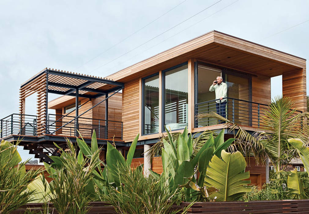 Casa fatta con containers navali., Green Living Ltd Green Living Ltd Prefabricated Home