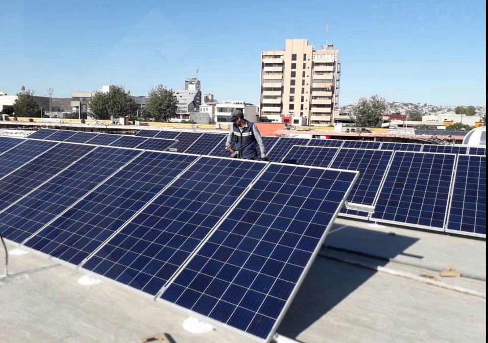 Instalación de Sistema Fotovoltaico de 13.2 Kw o 40 Paneles solares, XUSOL Energía Solar XUSOL Energía Solar
