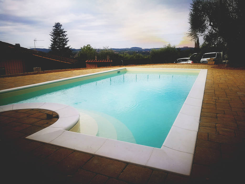 Piscina vicino Firenze Studio Bennardi - Architettura & Design Giardino con piscina