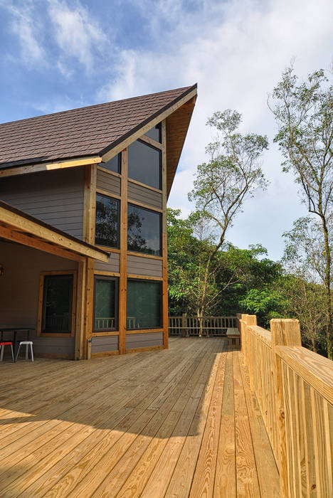 苗栗銅鑼-張公館, 居林木構建築|木屋設計|木屋建造|木屋保養|整體規劃設計營建|歡迎email聯繫 | homify