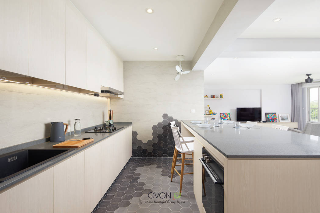 Punggol Bayview, Ovon Design Ovon Design Dapur Minimalis