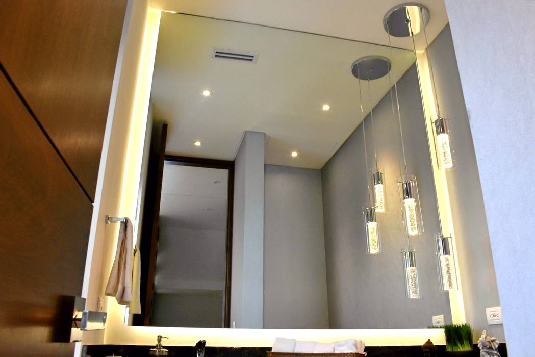 Espejos, JAVAR Suministros Residenciales y Comerciales JAVAR Suministros Residenciales y Comerciales Modern bathroom