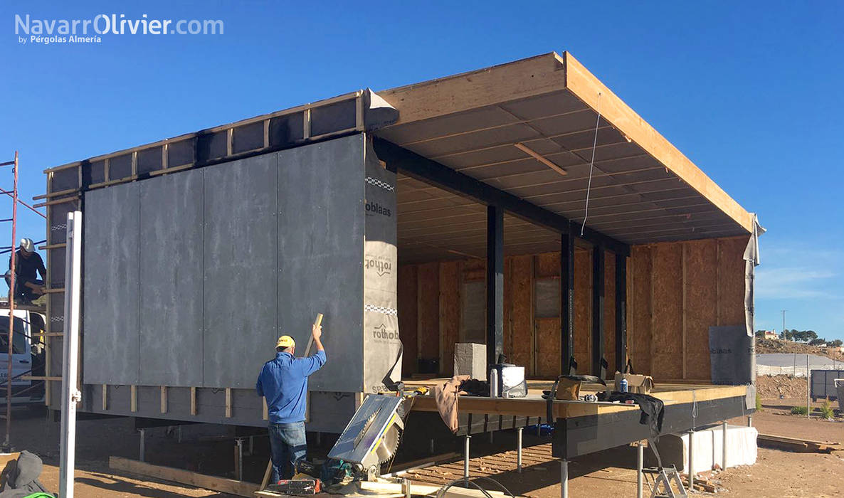 Instalación de revestimiento en viroc para fachada ventilada de