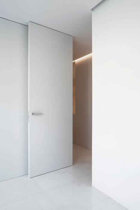 Pati Blau, FRAN SILVESTRE ARQUITECTOS FRAN SILVESTRE ARQUITECTOS Minimalist style doors