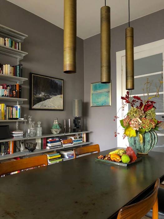 Bauhaus Apartment Tiergarten, harryclarkinterior harryclarkinterior غرفة السفرة