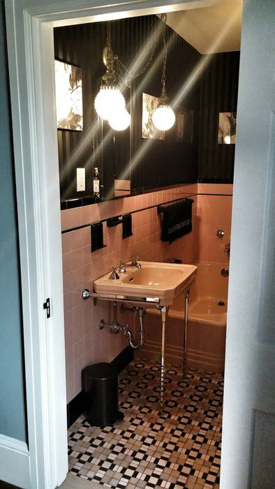 1935 Colonial Bath, Tonic Interiors Tonic Interiors Klassieke badkamers Tegels