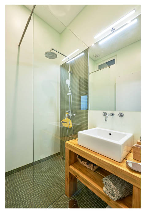 Instalação Sanitária Final CSR Construção e Reabilitação Lda Casas de banho modernas casa de banho, instalação sanitária, oásis verde, casa de banho pequena
