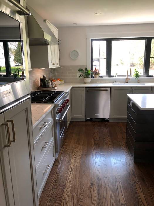 Kitchen remodel 1950s original, Tea Arquitectos Tea Arquitectos Kitchen Copper/Bronze/Brass Kitchen cocina cuarzo madera quartz wood