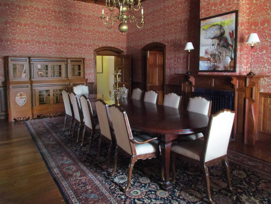 Dining Room Benny Kuriakose Colonial style dining room Picture frame,Property,Furniture,Building,Chair,Wood,Lighting,Interior design,House,Flooring