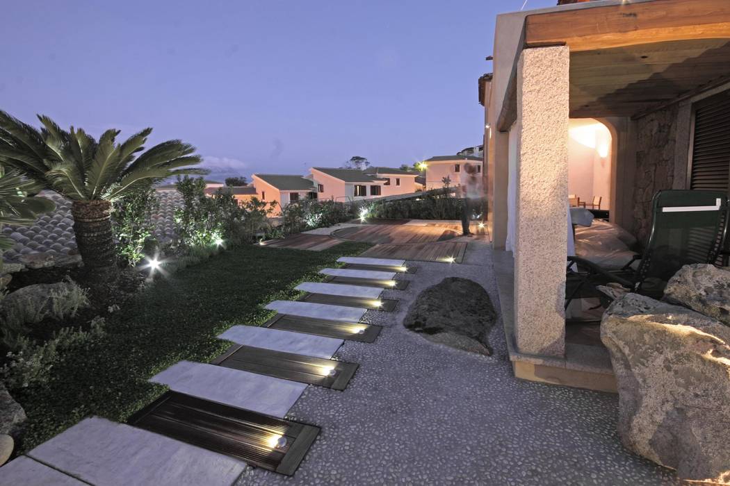 Veranda e giardino in Sardegna, Architetto Alessandro spano Architetto Alessandro spano สวน