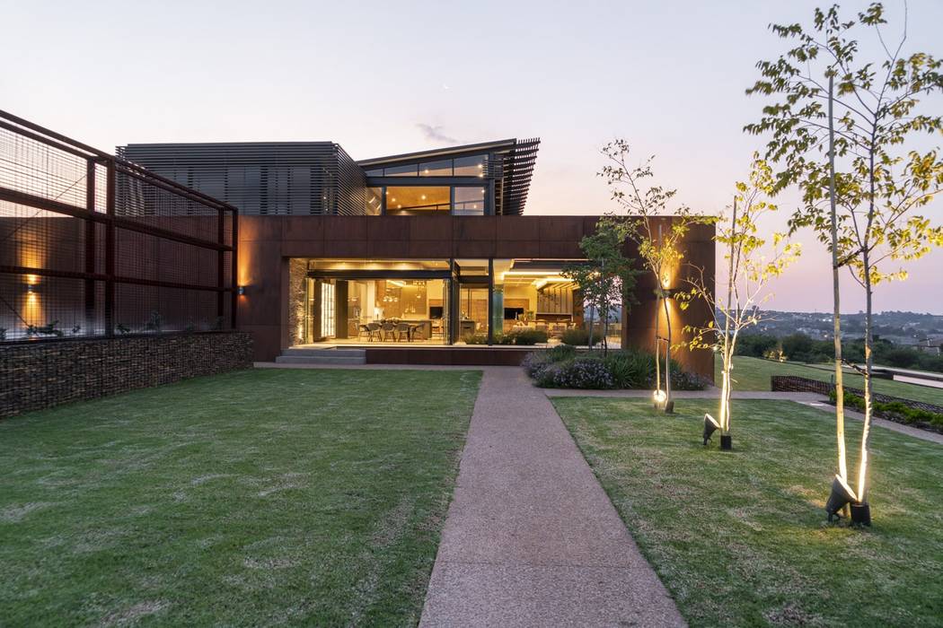 Mooikloof Heights , Nico Van Der Meulen Architects Nico Van Der Meulen Architects Modern houses