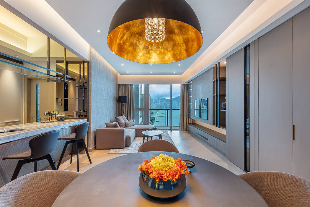 A Boutique Living Area for a Family of Four - Cullinan West, Hong Kong, Grande Interior Design Grande Interior Design Modern dining room