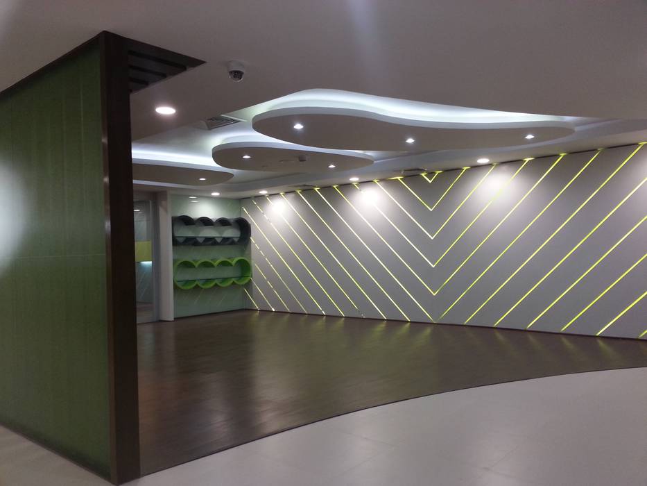 Office Interior Project, S4S Interiors LLP S4S Interiors LLP Espacios comerciales Espacios comerciales