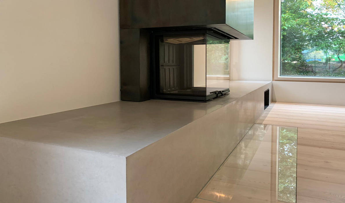 Betonkamine – Wärme im Beton, material raum form material raum form Ruang Keluarga Modern