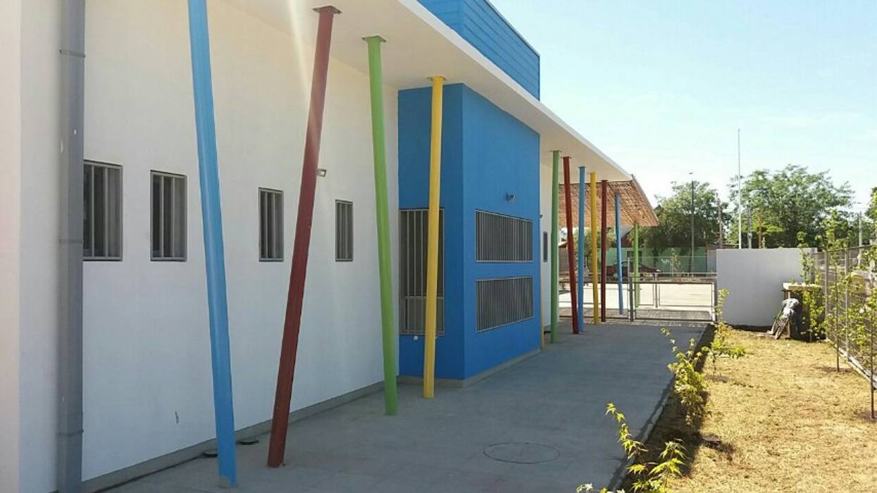 Jardín Infantil y Sala Cuna 19 Sur, Talca., Nave + Arquitectura & Modelación Paramétrica Nave + Arquitectura & Modelación Paramétrica Casas de estilo mediterráneo