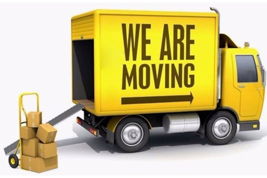 House Items Removals Uk Home Removals クラシックデザインの ダイニング プラスティック House removals london