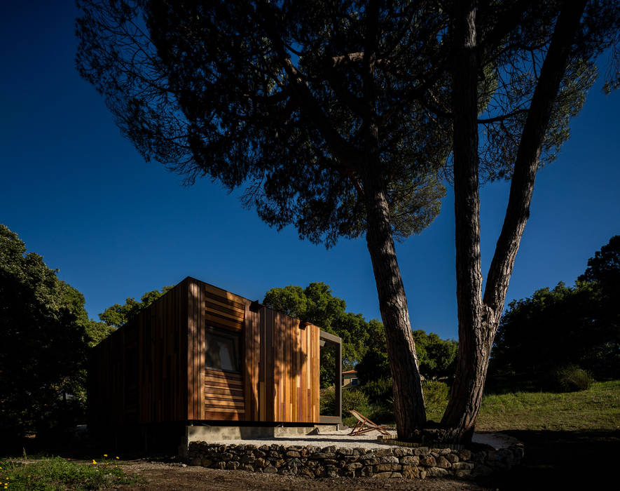 Refúgio em Madeira, Studio A+1 Studio A+1 Casas prefabricadas Madera Acabado en madera