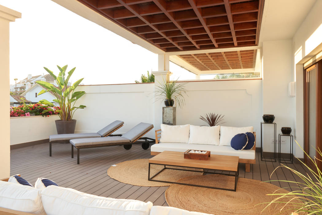 Por 90.000€ Vive en una Casa que parece Hotel [Incluye una terraza bellísima], Beatriz Saiz Interiorismo Beatriz Saiz Interiorismo Jardines de estilo minimalista