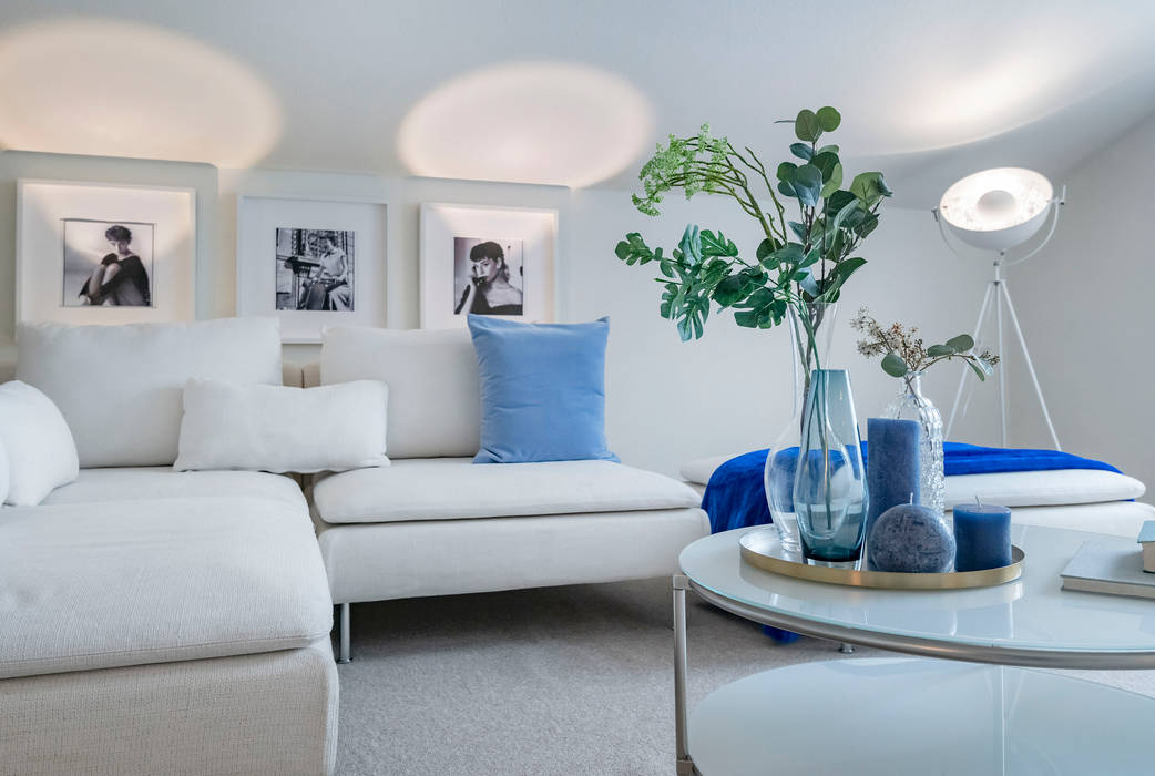 Modern Living Room By Cornelia Augustin Home Staging Modern Homify
