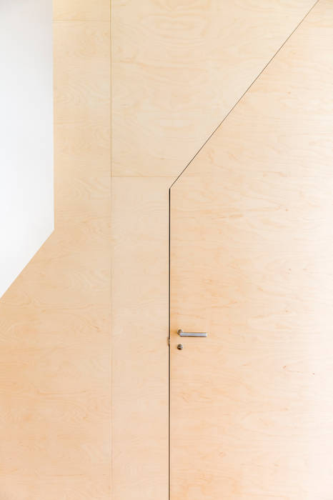 Fanático del Ático, IMAGINEAN IMAGINEAN Modern style doors Plywood