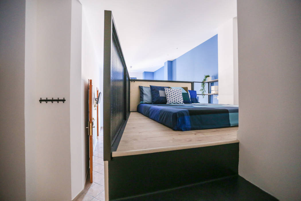 Stabile Case Vacanze 100mq, T_C_Interior_Design___ T_C_Interior_Design___ Mediterranean style bedroom