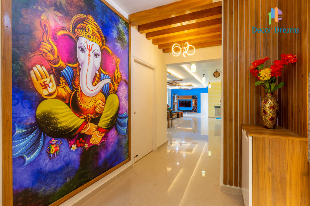 4 BHK Interior at Krishwi Dhavala - Ms Suwarcha, DECOR DREAMS DECOR DREAMS Modern corridor, hallway & stairs