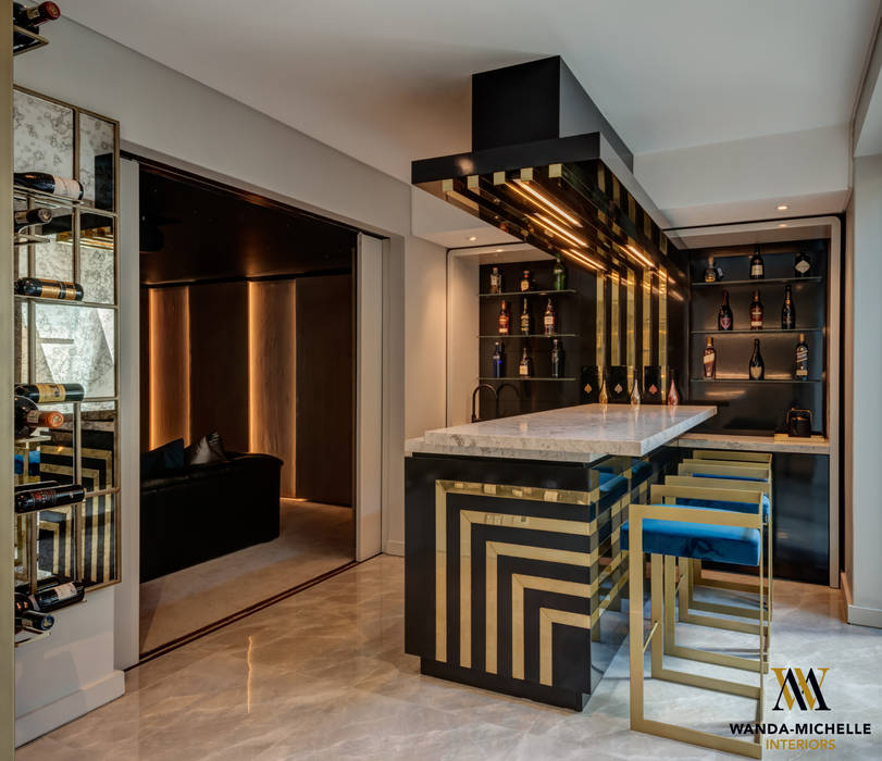 Luxury Black & Gold Bar Design Wanda Michelle interiors Modern Dining Room