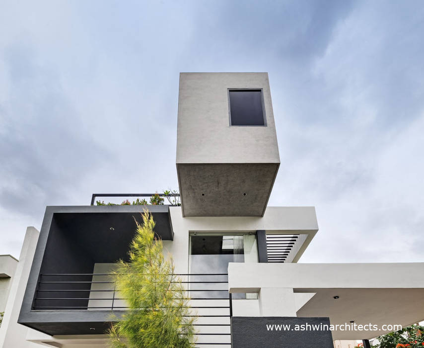 Pawans Residence | 30X50 House Design in Bangalore - Residential Architecture & Design Project | View the 30'x50' North facing home for Pawan's Residence. , Ashwin Architects In Bangalore Ashwin Architects In Bangalore Casas de estilo asiático